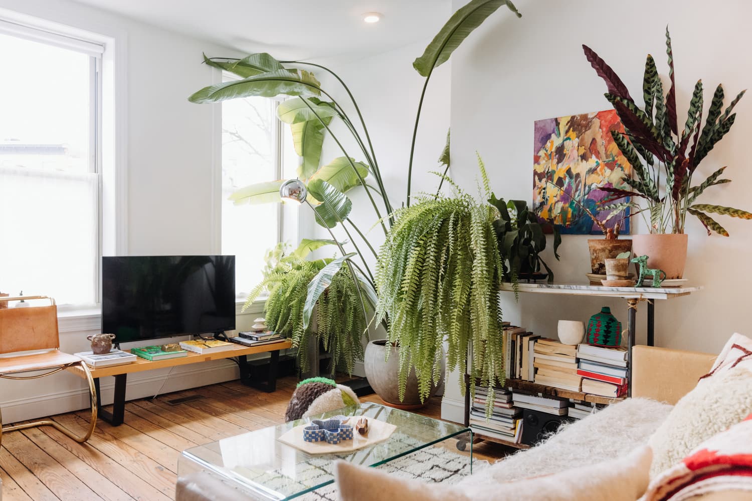 8 Reasons Why Your TV Turns on by Itself — And How to Stop It